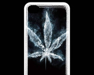 Coque iPhone 4 / iPhone 4S Feuille de cannabis en fumée