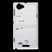 Coque Sony Xperia L Traces de pas d'animal dans la neige