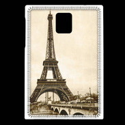 Coque Blackberry Passport Tour Eiffel Vintage en noir et blanc